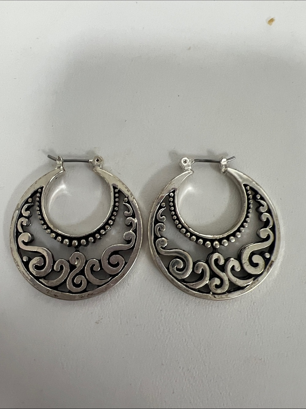 Silver Filigree Hoop Earrings - Elegant Swirl Design